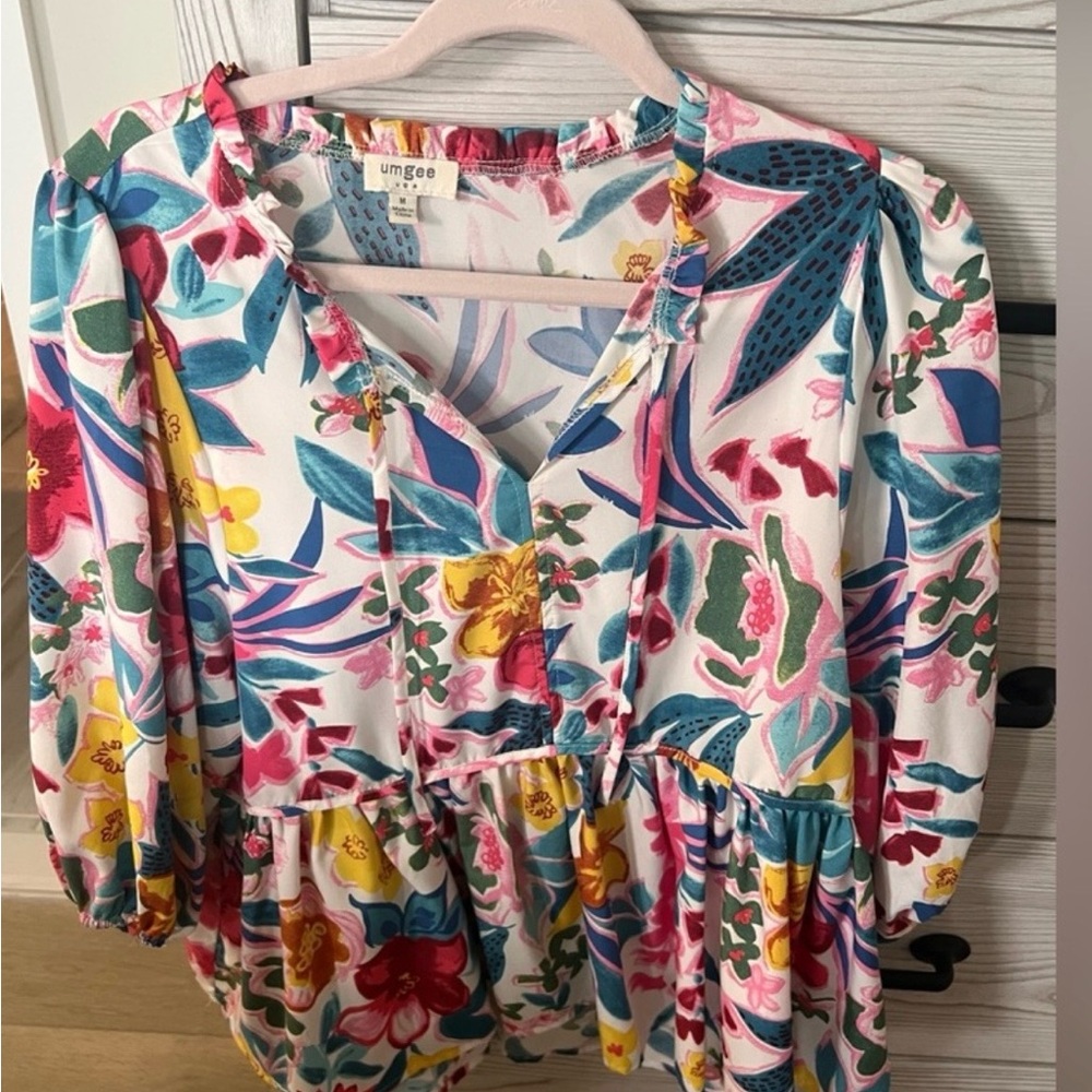 Umgee White Floral Tie-Neck Peplum Blouse